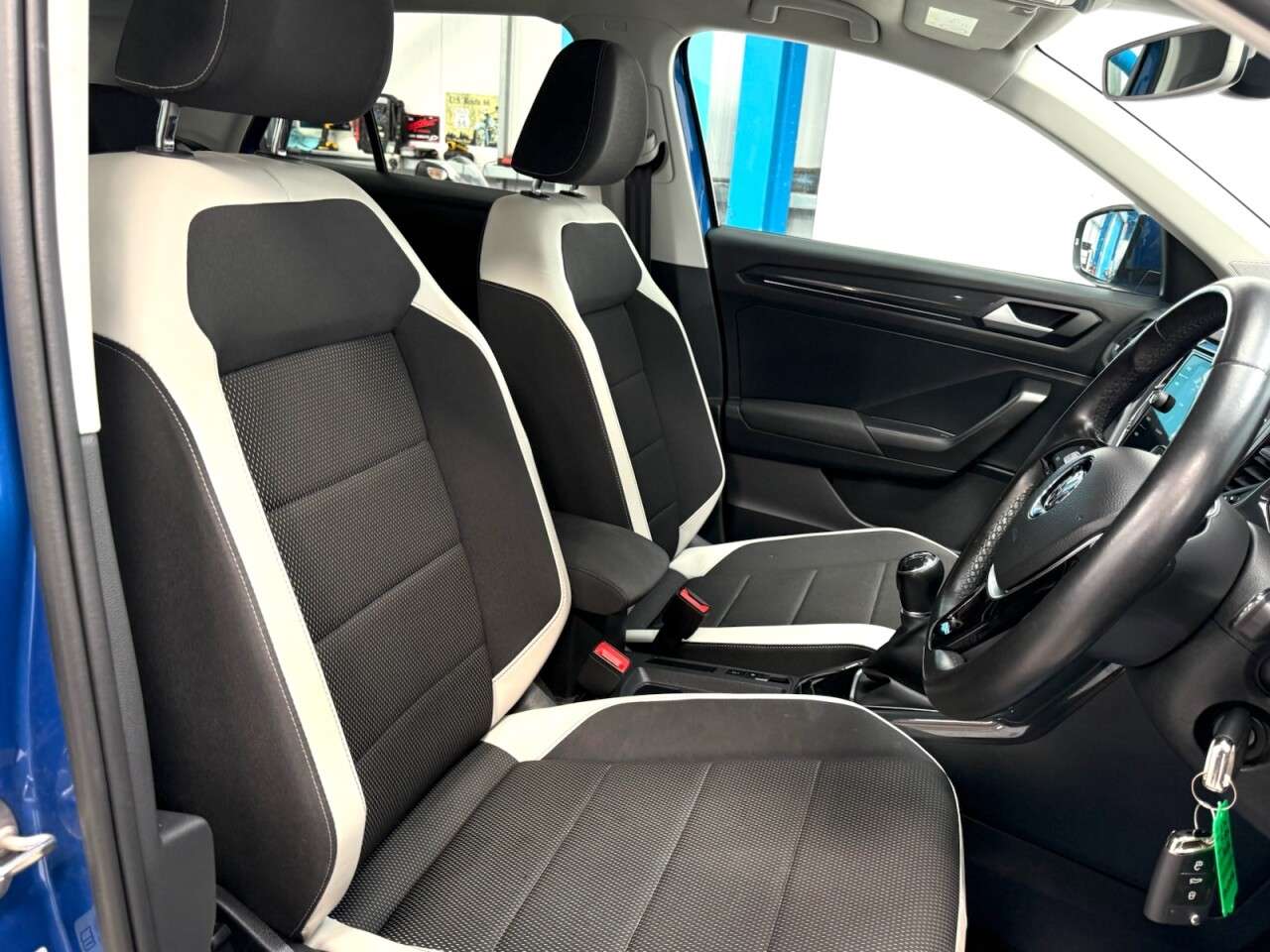 2018 VOLKSWAGEN T-ROC 2018 VOLKSWAGEN T-ROC
