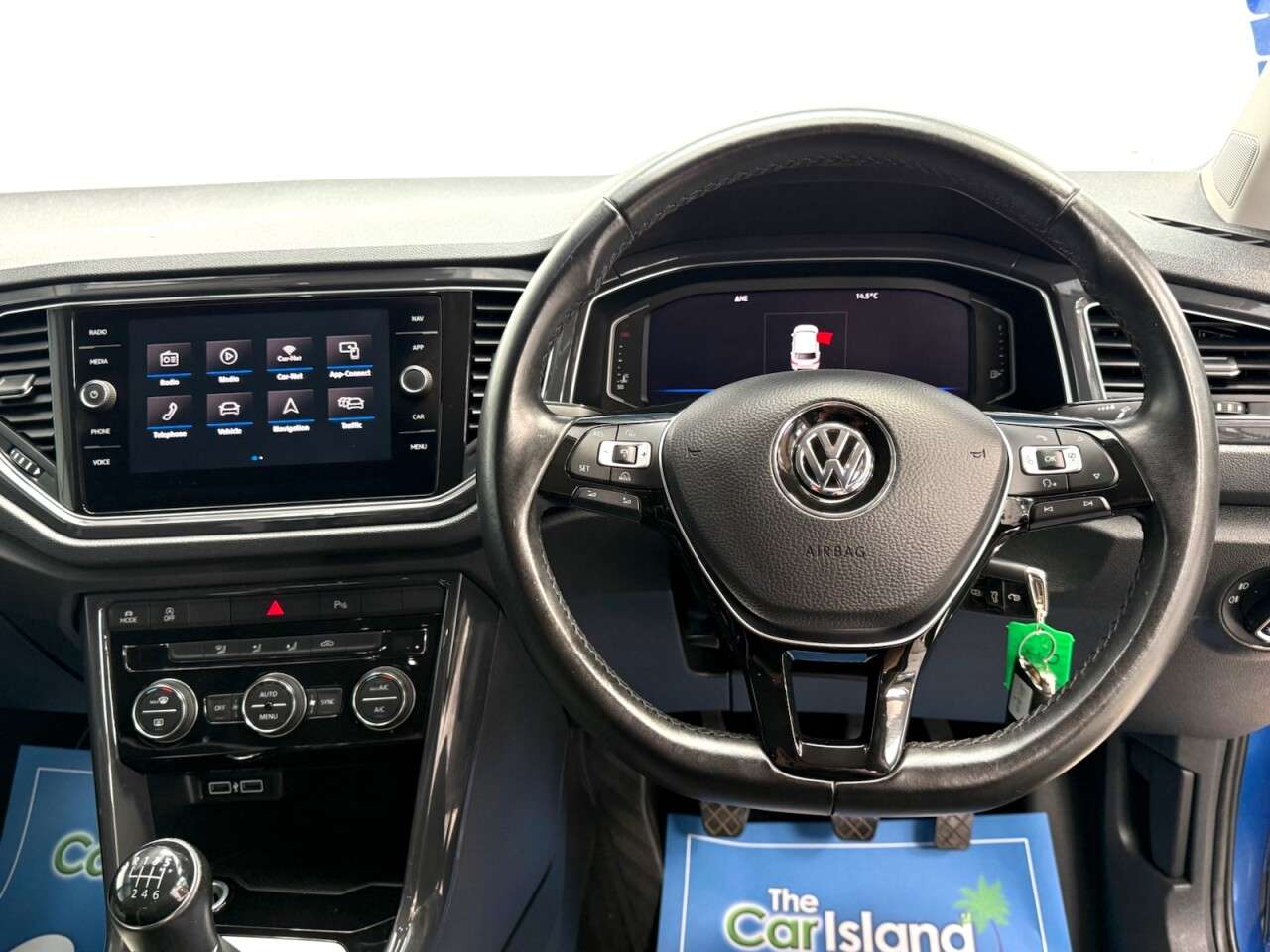 2018 VOLKSWAGEN T-ROC 2018 VOLKSWAGEN T-ROC