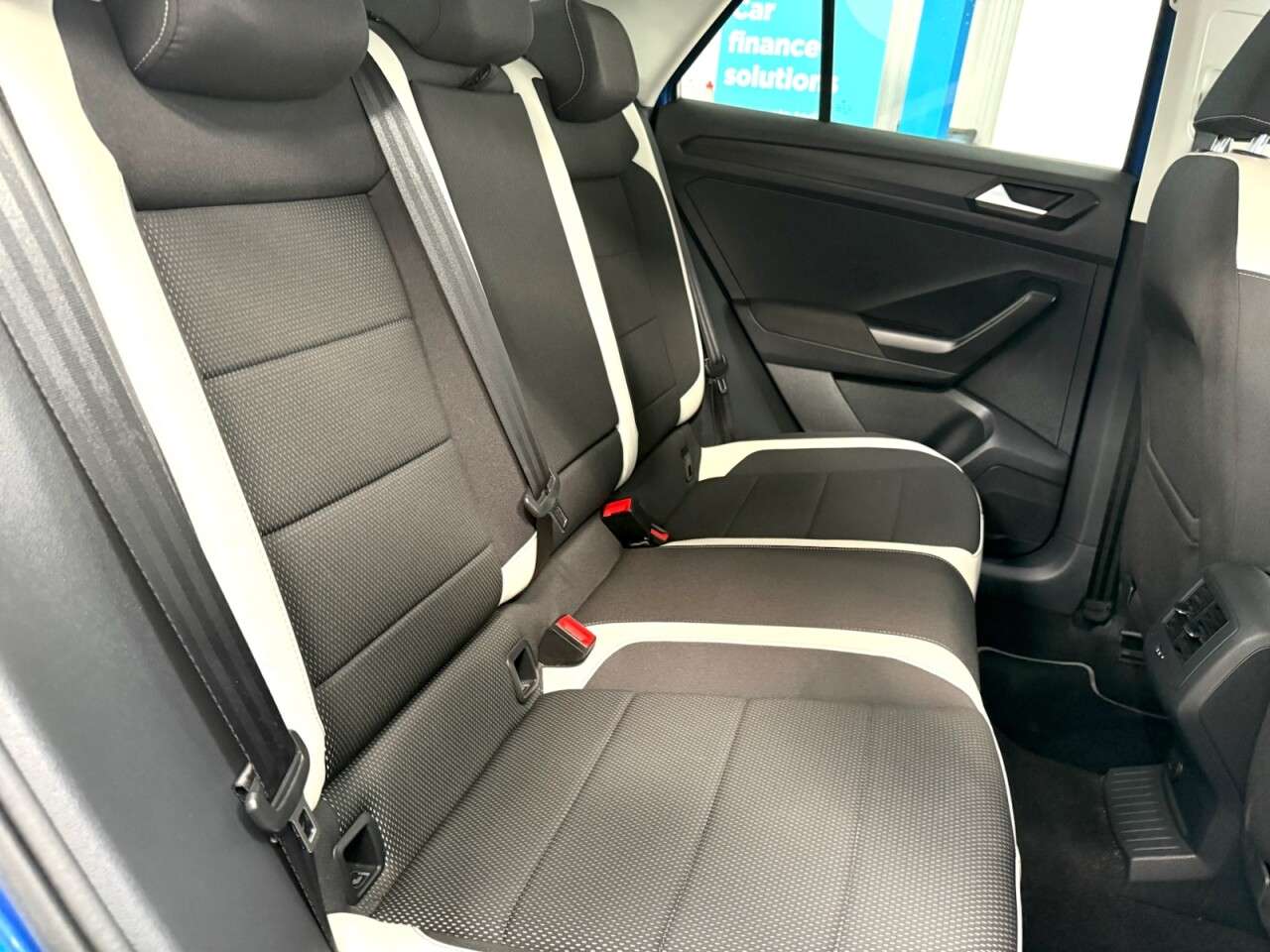 2018 VOLKSWAGEN T-ROC 2018 VOLKSWAGEN T-ROC