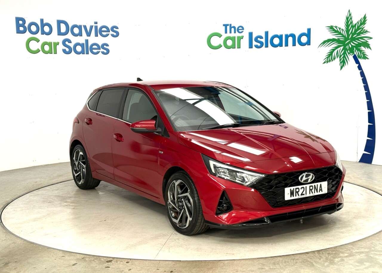 A 2021 HYUNDAI I20 1.0 T-GDi MHEV Premium Hatchback 5dr Petrol Hybrid Manual Euro 6 (s/s) (100 A 2021 HYUNDAI I20 1.0 T-GDi MHEV Premium Hatchback 5dr Petrol Hybrid Manual Euro 6 (s/s) (100