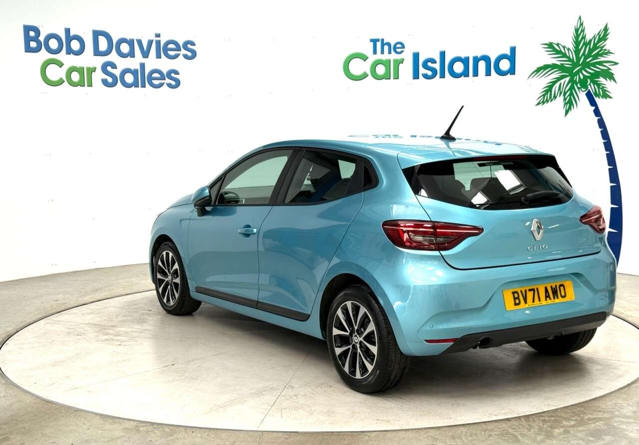 2021 RENAULT CLIO 2021 RENAULT CLIO