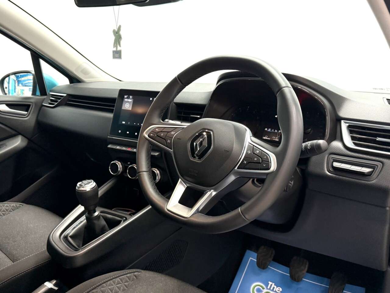 2021 RENAULT CLIO 2021 RENAULT CLIO