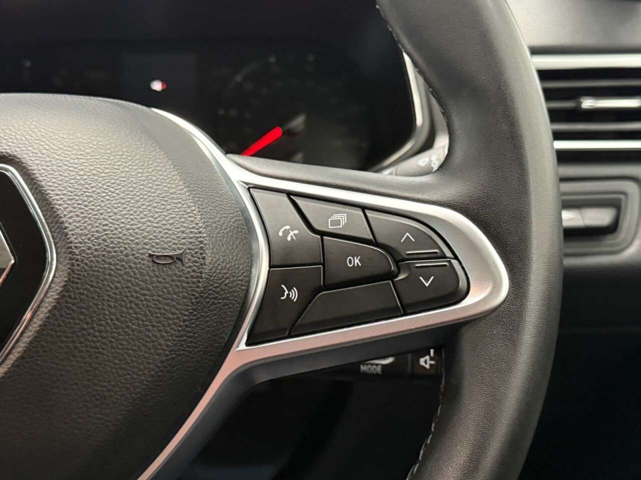 2021 RENAULT CLIO 2021 RENAULT CLIO