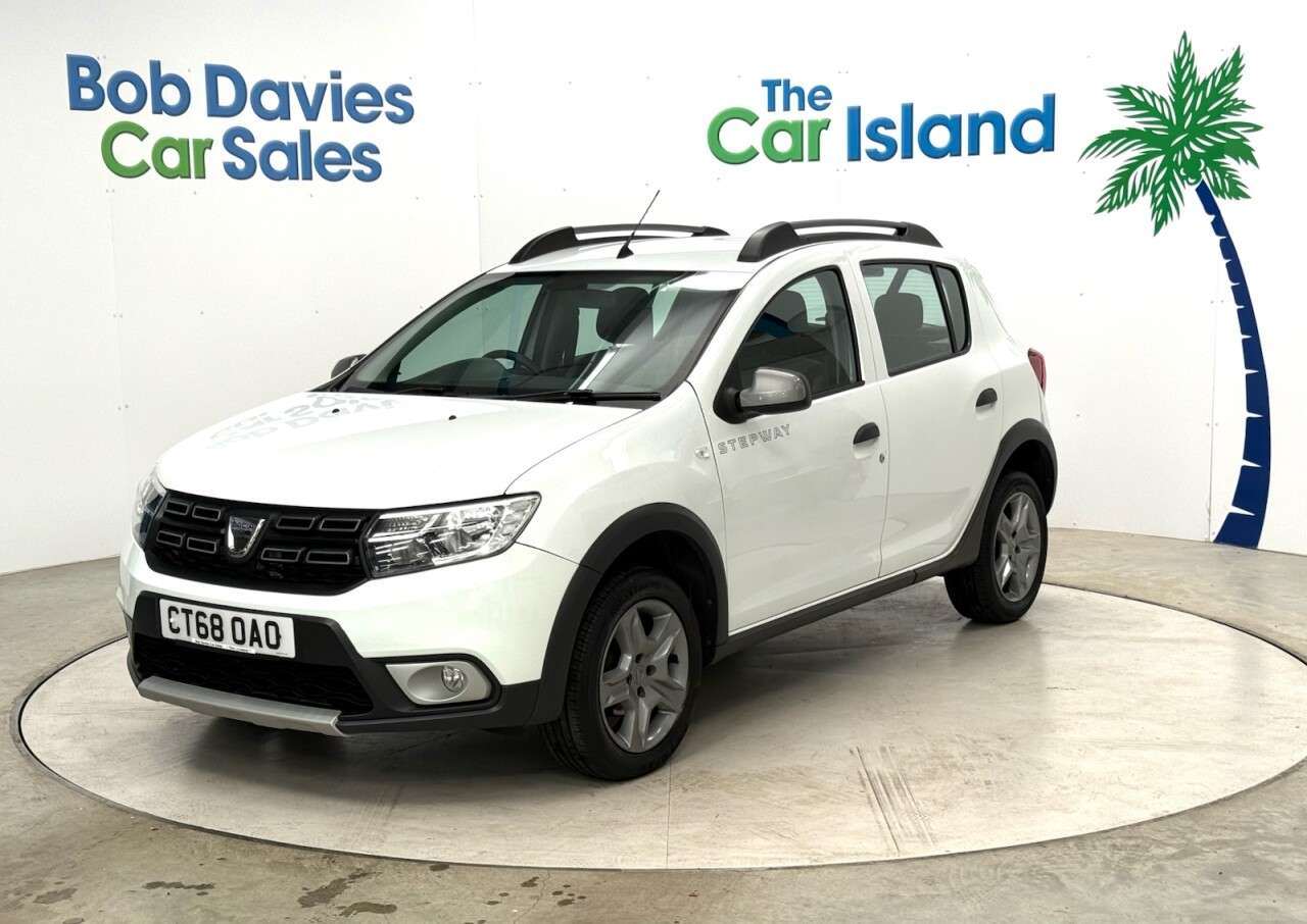 A 2019 DACIA SANDERO STEPWAY 0.9 TCe Essential Hatchback 5dr Petrol Manual Euro 6 (s/s) (90 ps) Good Ser A 2019 DACIA SANDERO STEPWAY 0.9 TCe Essential Hatchback 5dr Petrol Manual Euro 6 (s/s) (90 ps) Good Ser