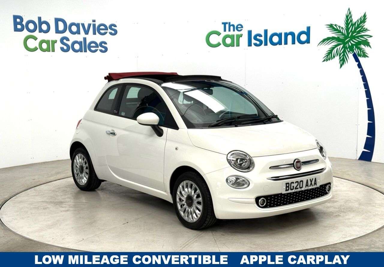A 2020 FIAT 500C 1.0 MHEV Lounge Convertible 2dr Petrol Manual Euro 6 (s/s) (70 bhp) Red Con A 2020 FIAT 500C 1.0 MHEV Lounge Convertible 2dr Petrol Manual Euro 6 (s/s) (70 bhp) Red Con