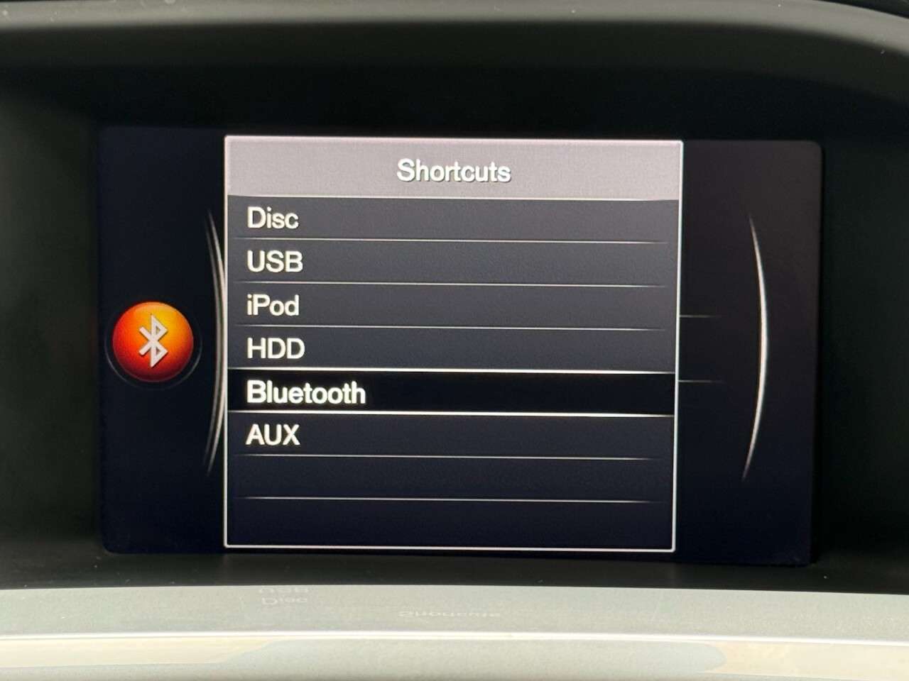 2018 VOLVO V60 2018 VOLVO V60