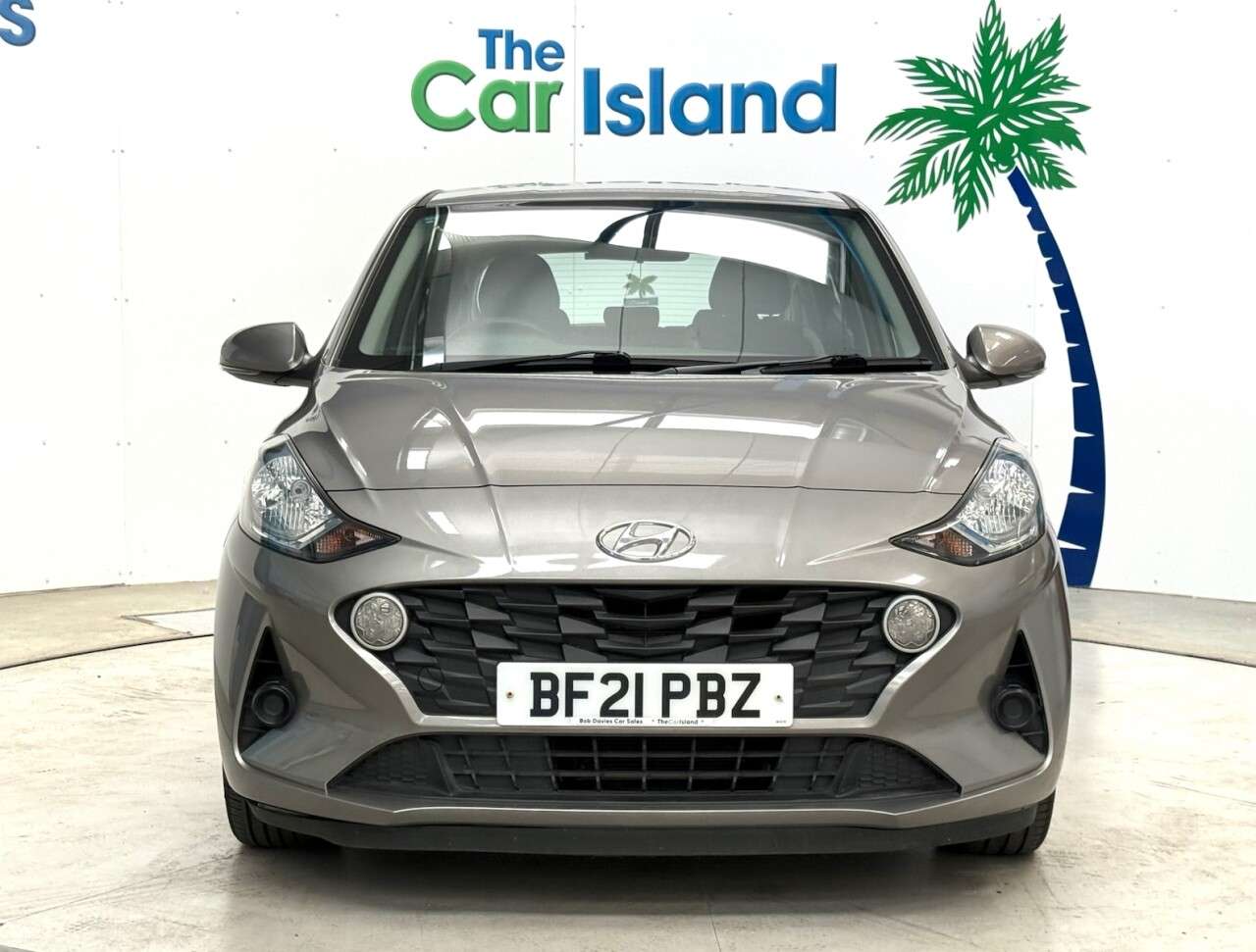 A 2021 HYUNDAI I10 1.0 SE Connect Hatchback 5dr Petrol Euro 6 (s/s) (67 ps) Low Insurance & Ap A 2021 HYUNDAI I10 1.0 SE Connect Hatchback 5dr Petrol Euro 6 (s/s) (67 ps) Low Insurance & Ap