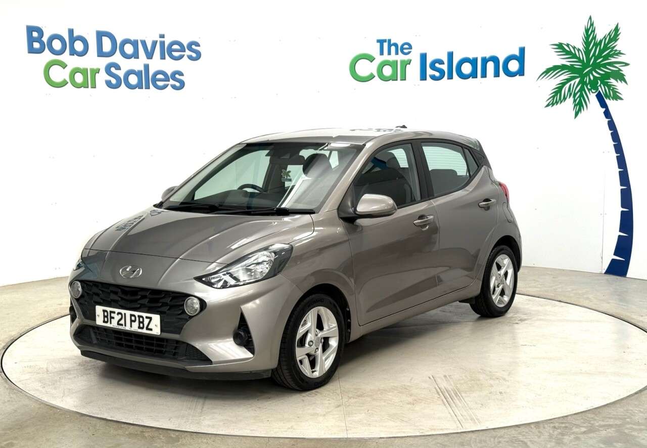 A 2021 HYUNDAI I10 1.0 SE Connect Hatchback 5dr Petrol Euro 6 (s/s) (67 ps) Low Insurance & Ap A 2021 HYUNDAI I10 1.0 SE Connect Hatchback 5dr Petrol Euro 6 (s/s) (67 ps) Low Insurance & Ap