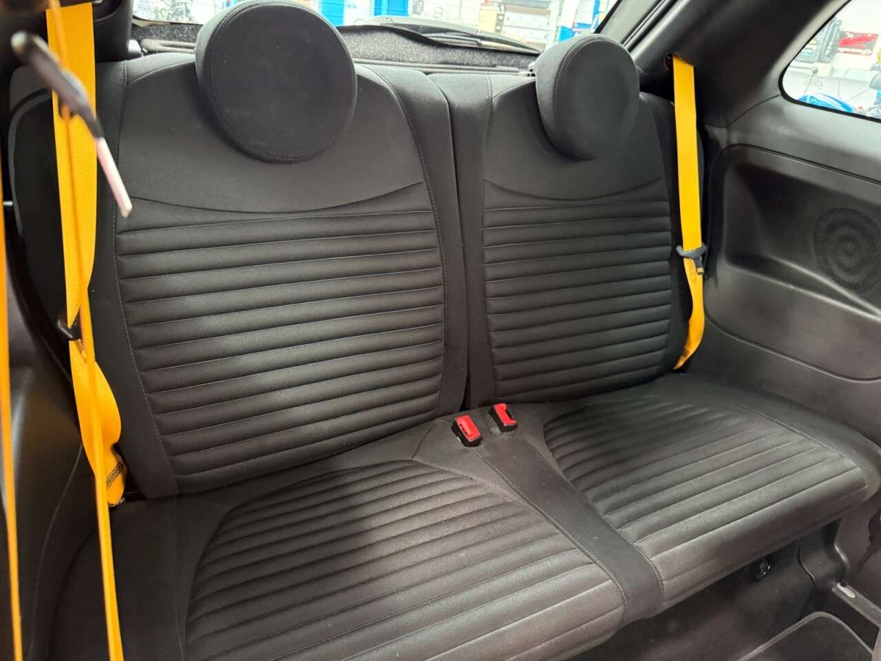 2021 ABARTH 595 2021 ABARTH 595