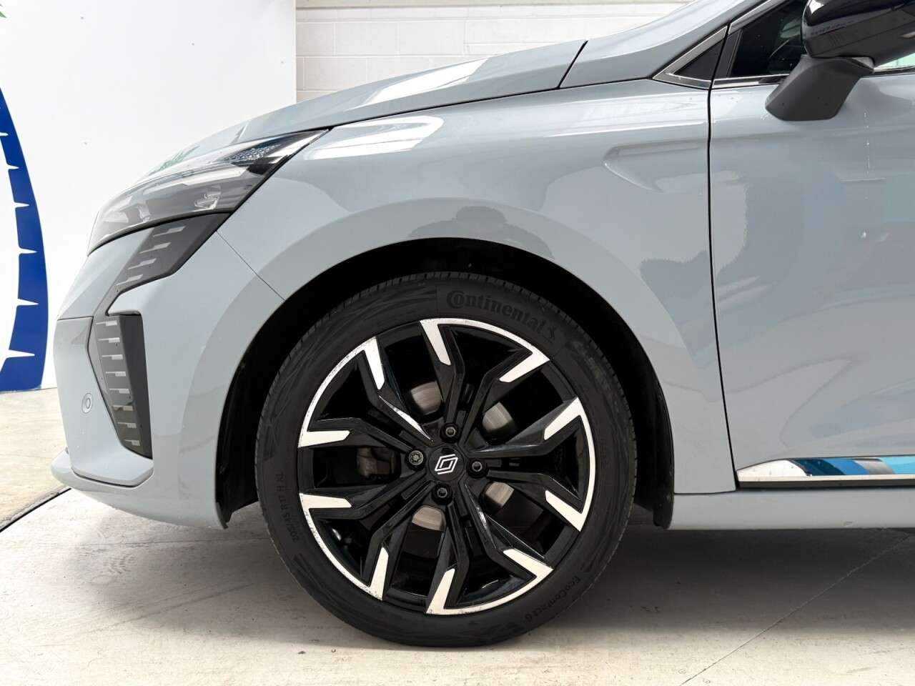 2024 RENAULT CLIO 2024 RENAULT CLIO