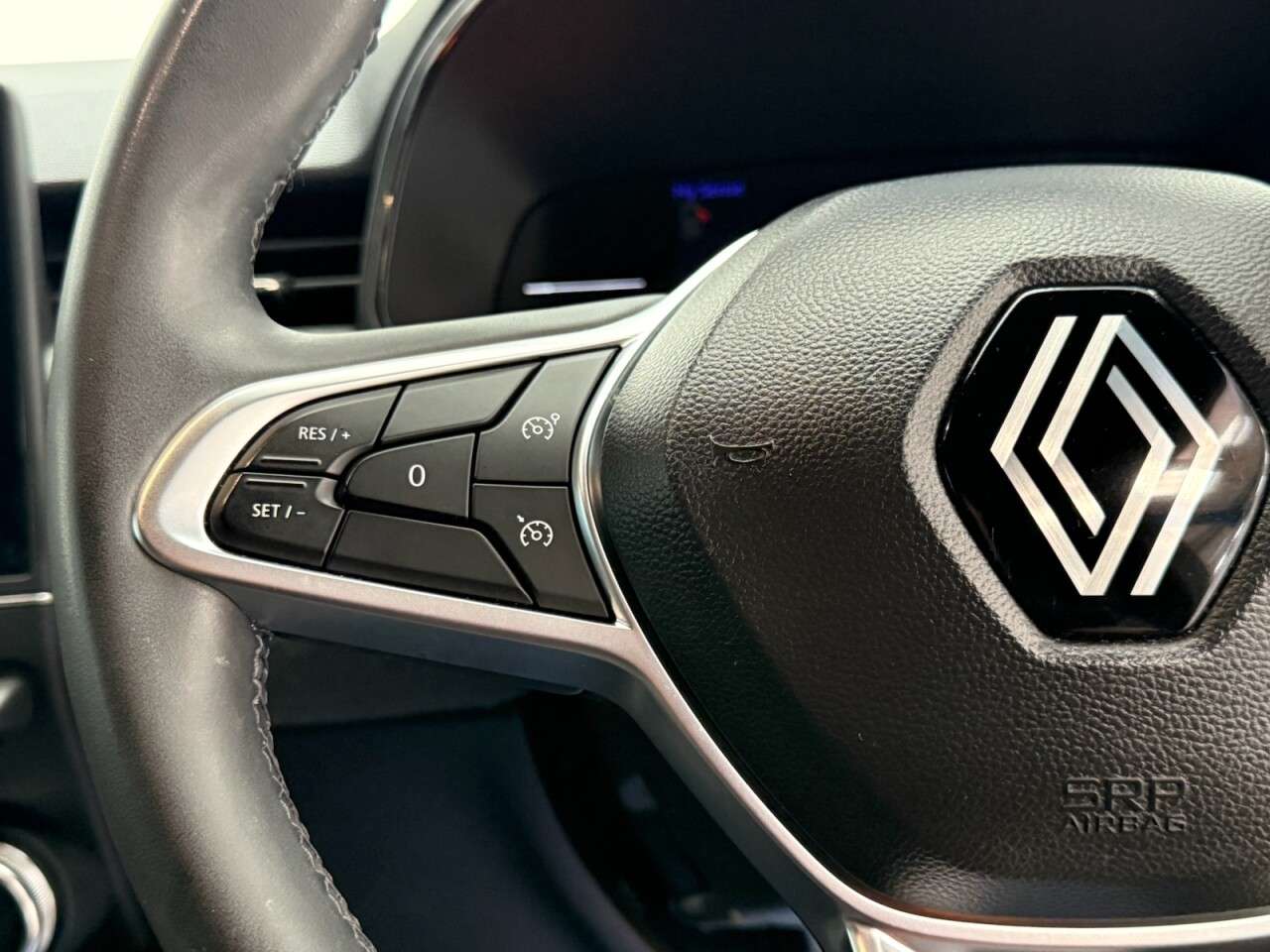 2024 RENAULT CLIO 2024 RENAULT CLIO