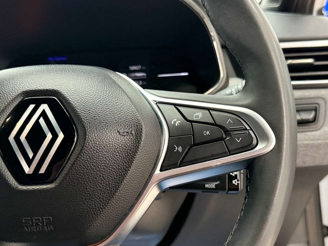 2024 RENAULT CLIO 2024 RENAULT CLIO