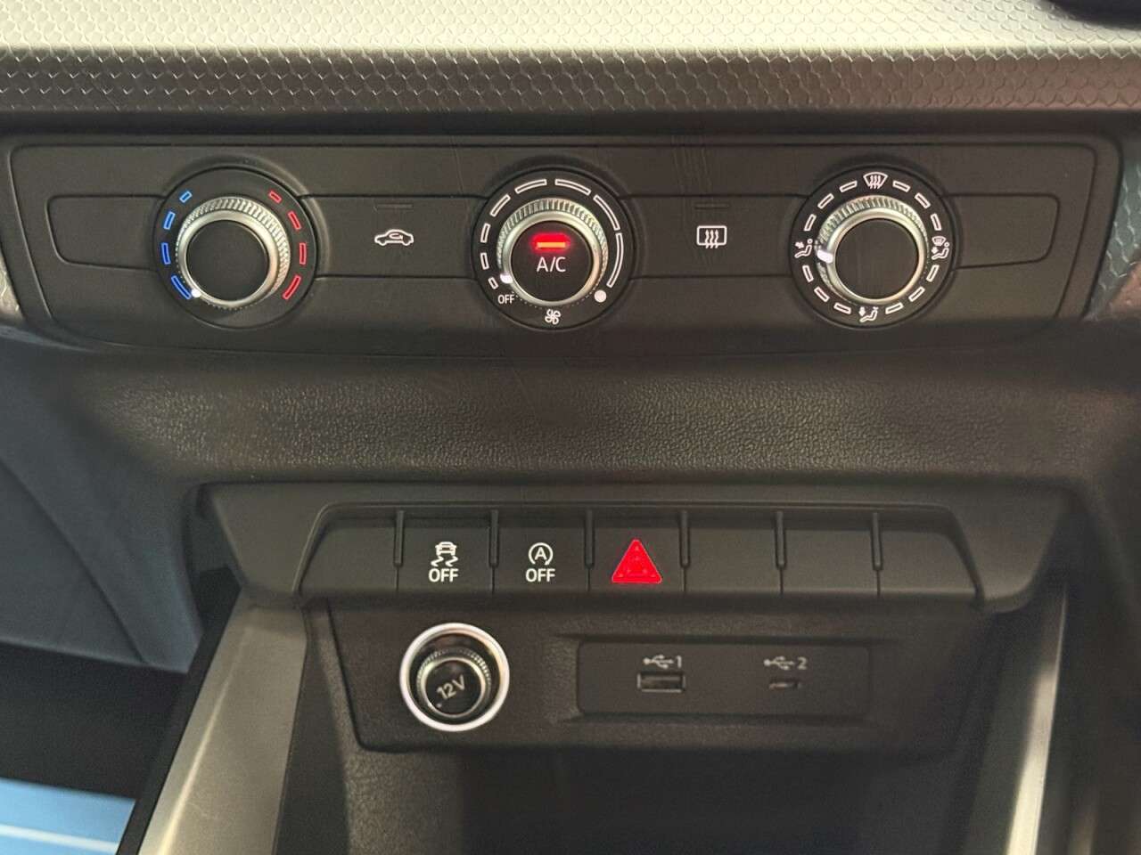 2020 AUDI A1 2020 AUDI A1
