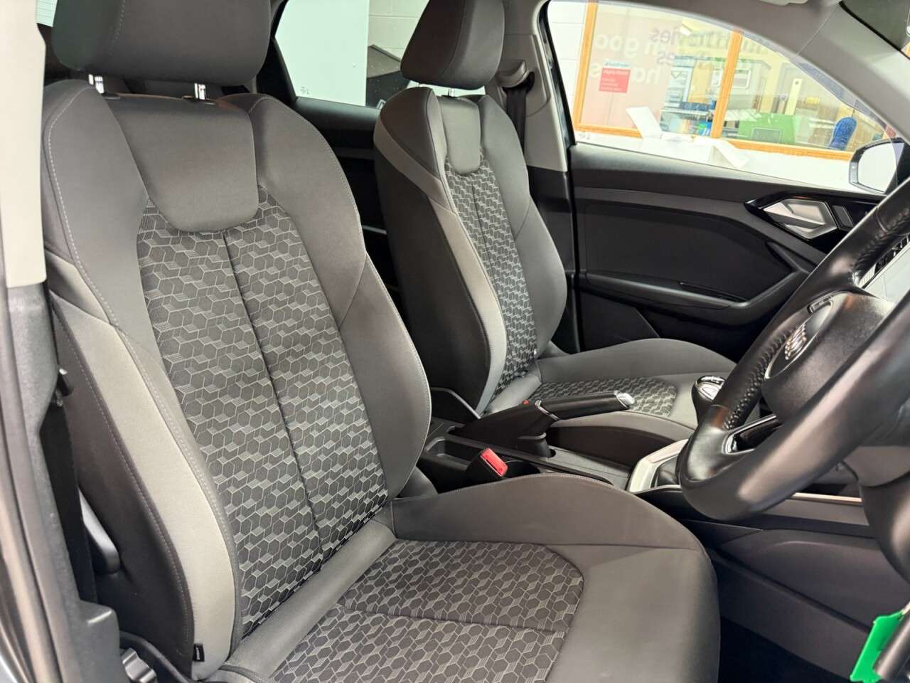 2020 AUDI A1 2020 AUDI A1