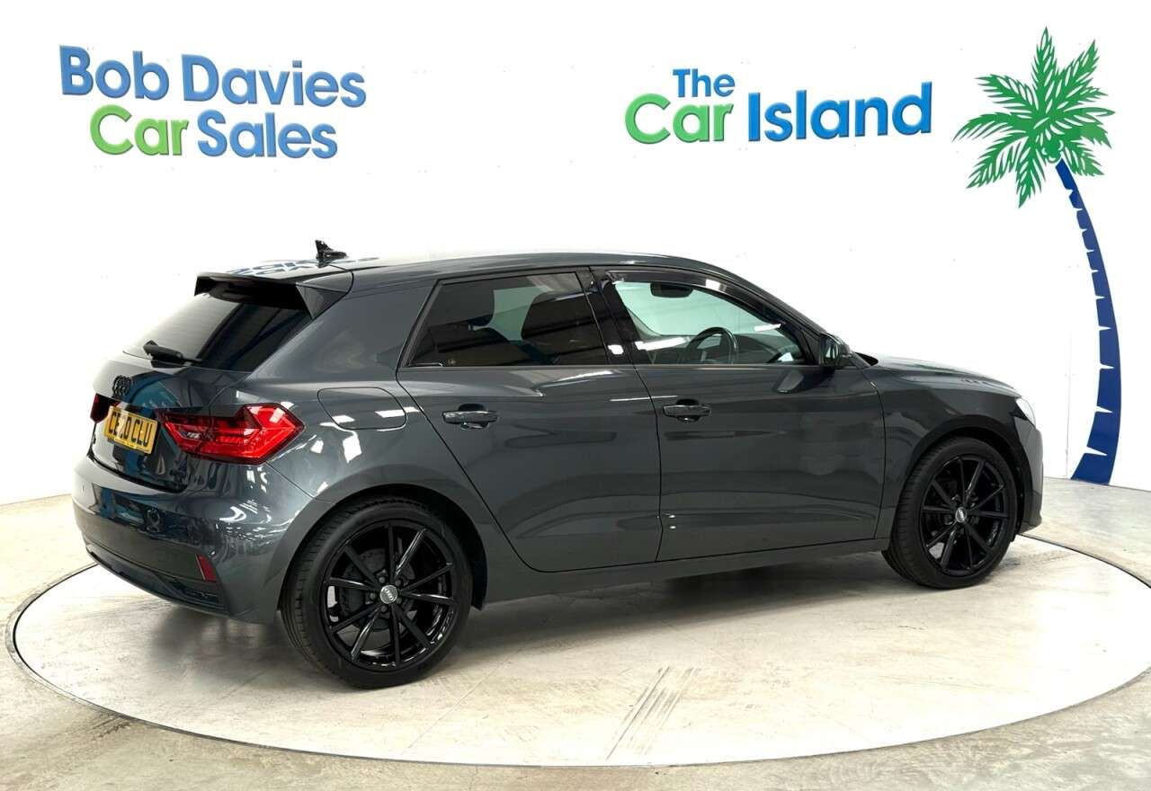 2020 AUDI A1 2020 AUDI A1
