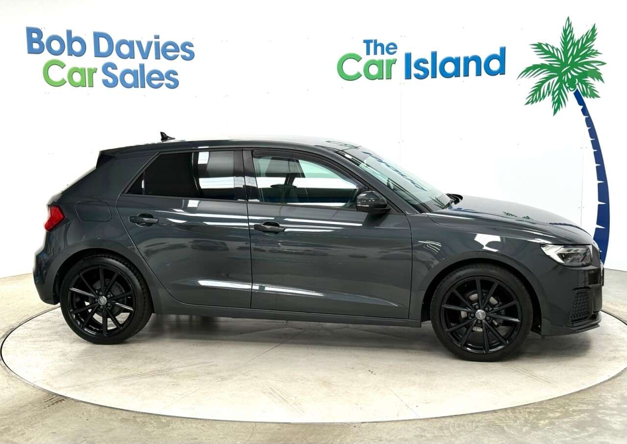 2020 AUDI A1 2020 AUDI A1