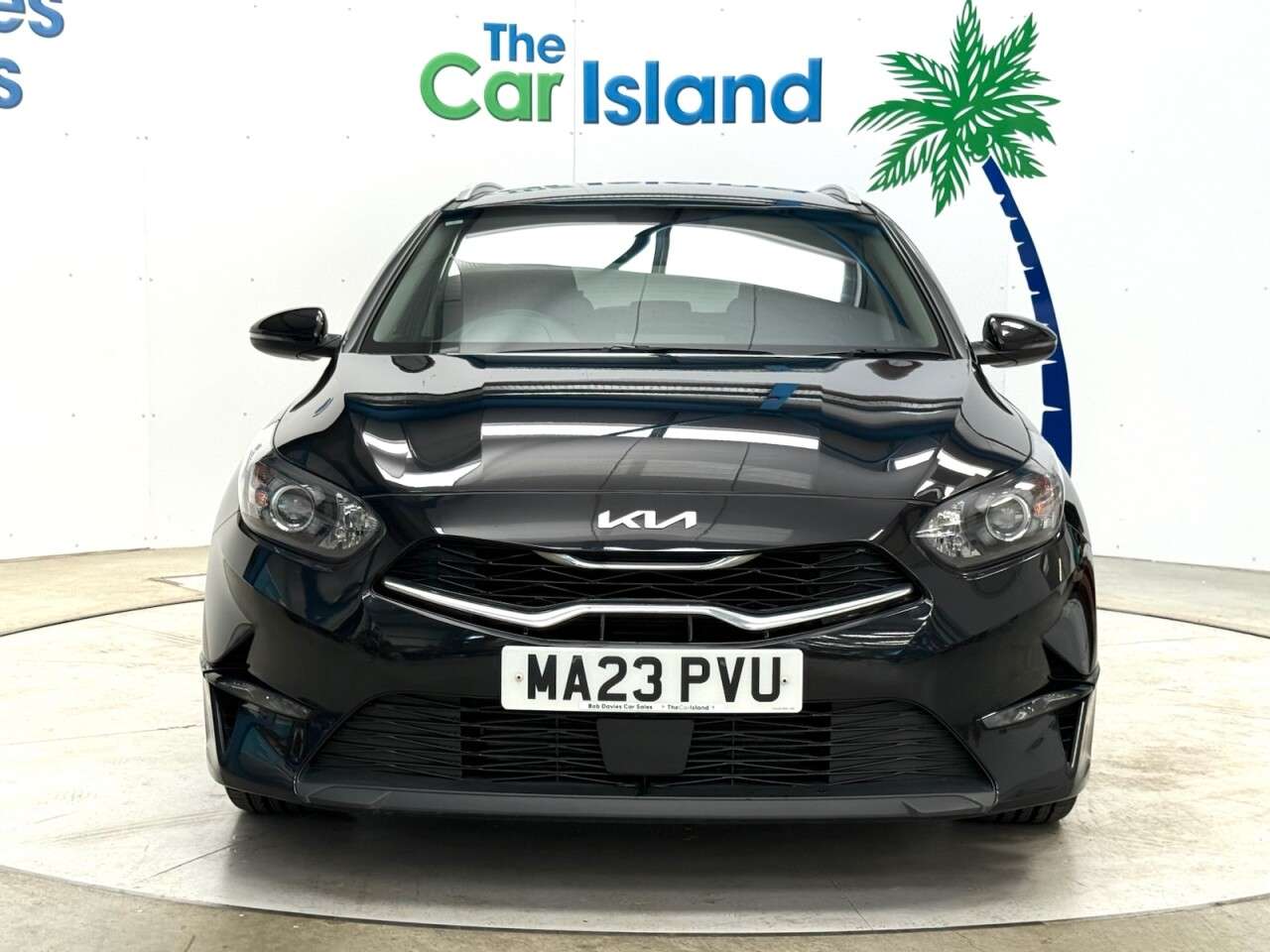A 2023 KIA CEED 1.5 T-GDi 3 Sportswagon 5dr Petrol Manual Euro 6 (s/s) (158 bhp) KIA WARRAN A 2023 KIA CEED 1.5 T-GDi 3 Sportswagon 5dr Petrol Manual Euro 6 (s/s) (158 bhp) KIA WARRAN