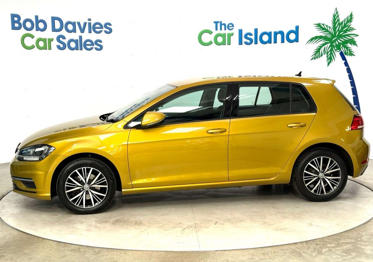 2017 VOLKSWAGEN GOLF 2017 VOLKSWAGEN GOLF