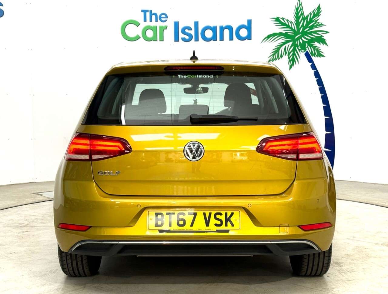 2017 VOLKSWAGEN GOLF 2017 VOLKSWAGEN GOLF