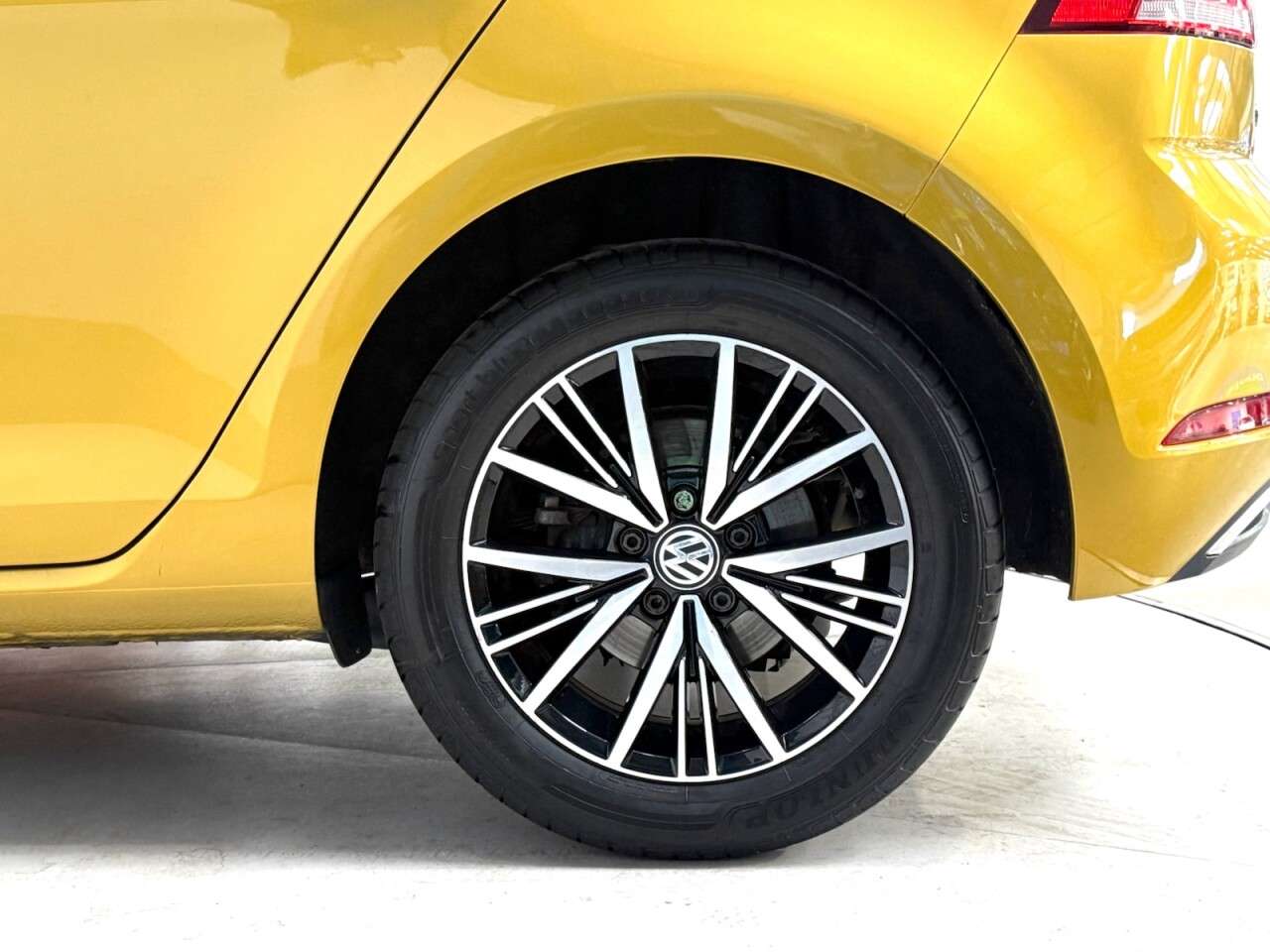 2017 VOLKSWAGEN GOLF 2017 VOLKSWAGEN GOLF