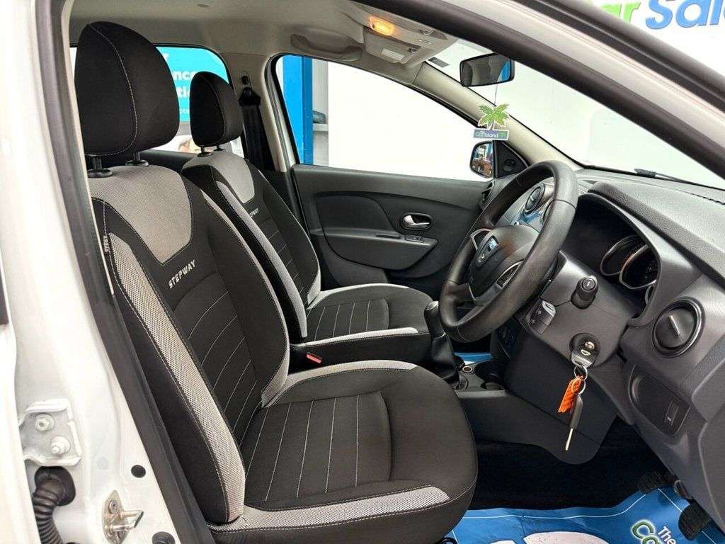 2017 DACIA SANDERO STEPWAY 2017 DACIA SANDERO STEPWAY