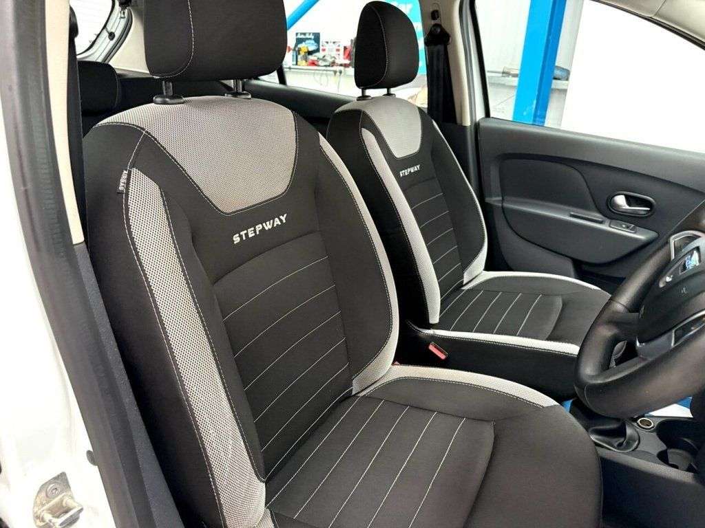 2017 DACIA SANDERO STEPWAY 2017 DACIA SANDERO STEPWAY