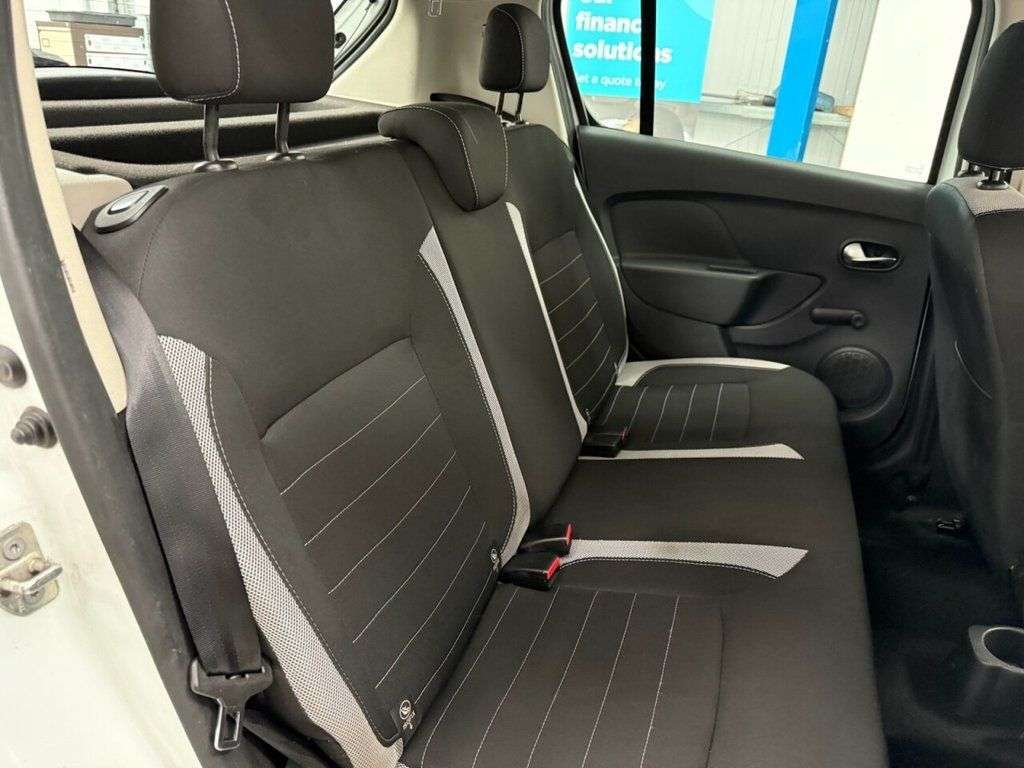 2017 DACIA SANDERO STEPWAY 2017 DACIA SANDERO STEPWAY