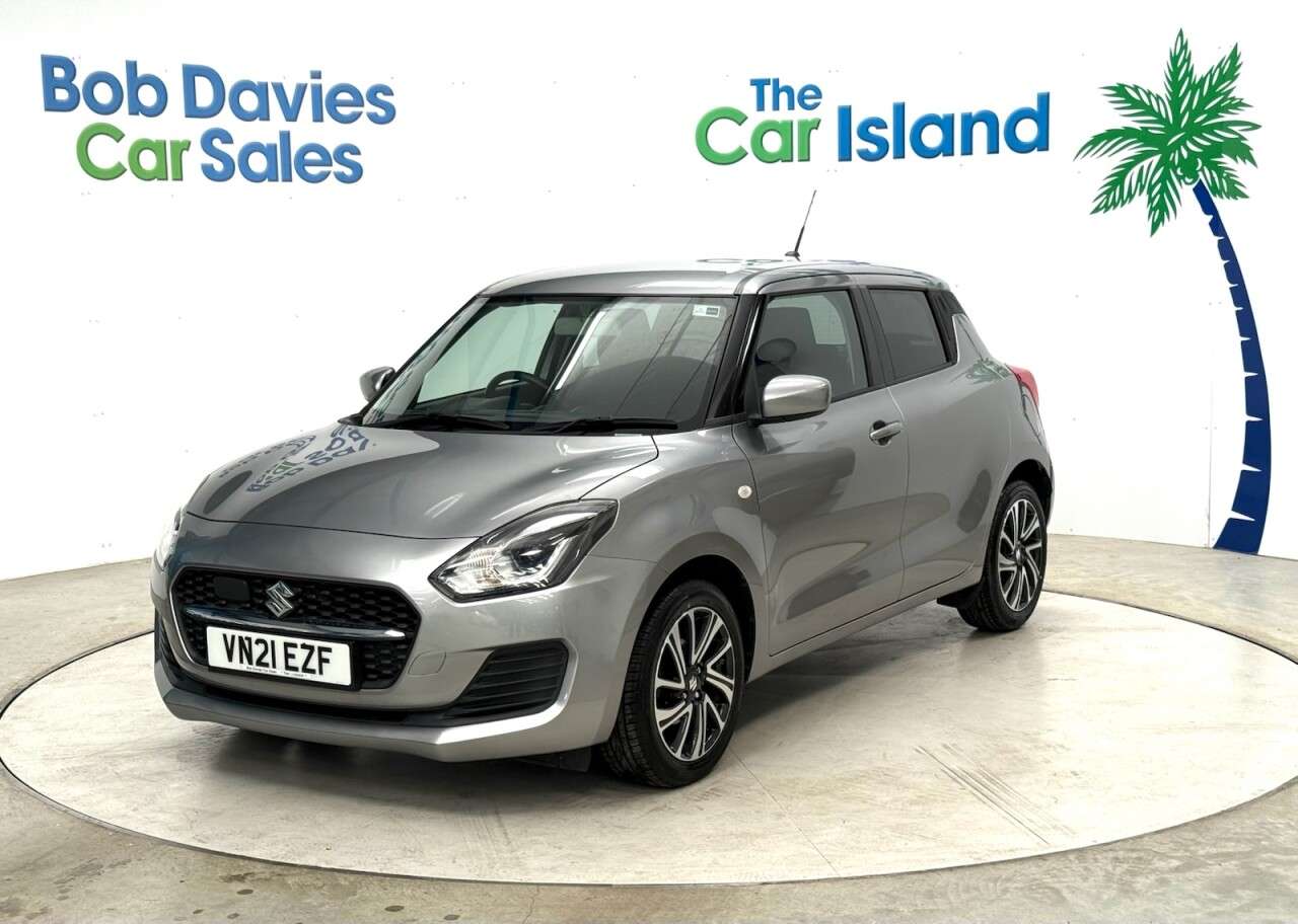 A 2021 SUZUKI SWIFT 1.2 Dualjet MHEV SZ-L Hatchback 5dr Petrol Hybrid Manual Euro 6 (s/s) (83 p A 2021 SUZUKI SWIFT 1.2 Dualjet MHEV SZ-L Hatchback 5dr Petrol Hybrid Manual Euro 6 (s/s) (83 p