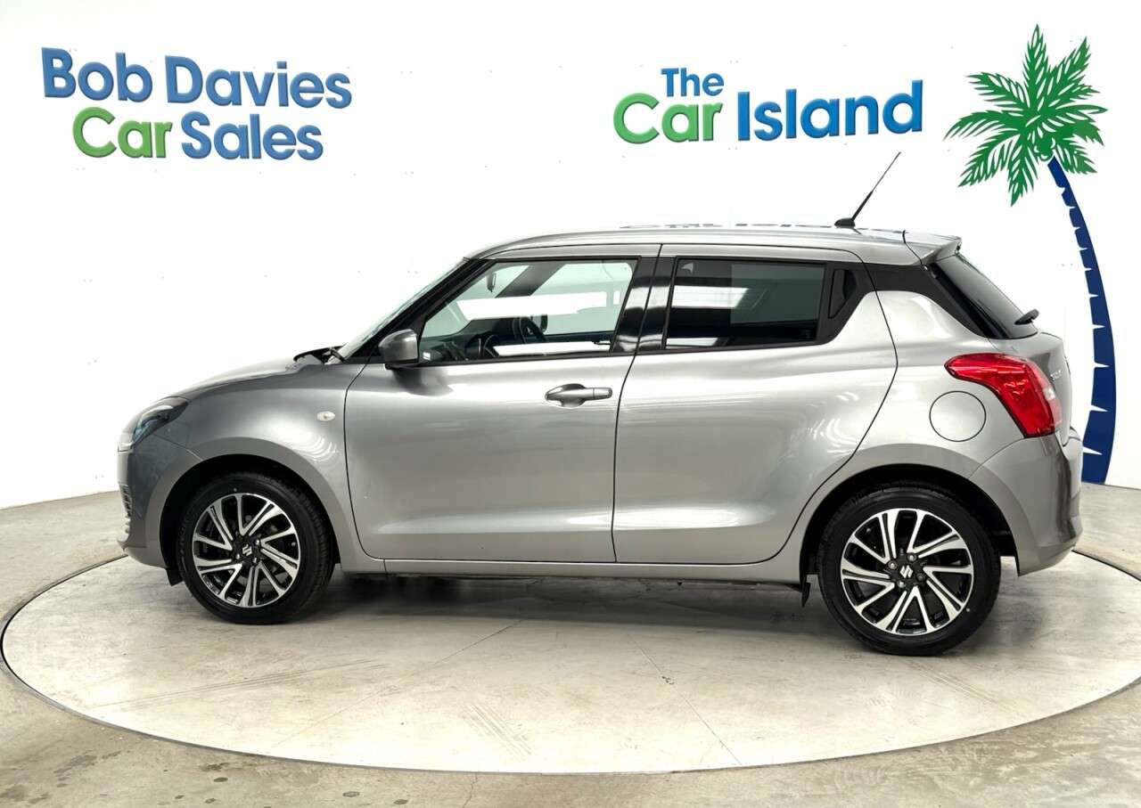 2021 SUZUKI SWIFT 2021 SUZUKI SWIFT