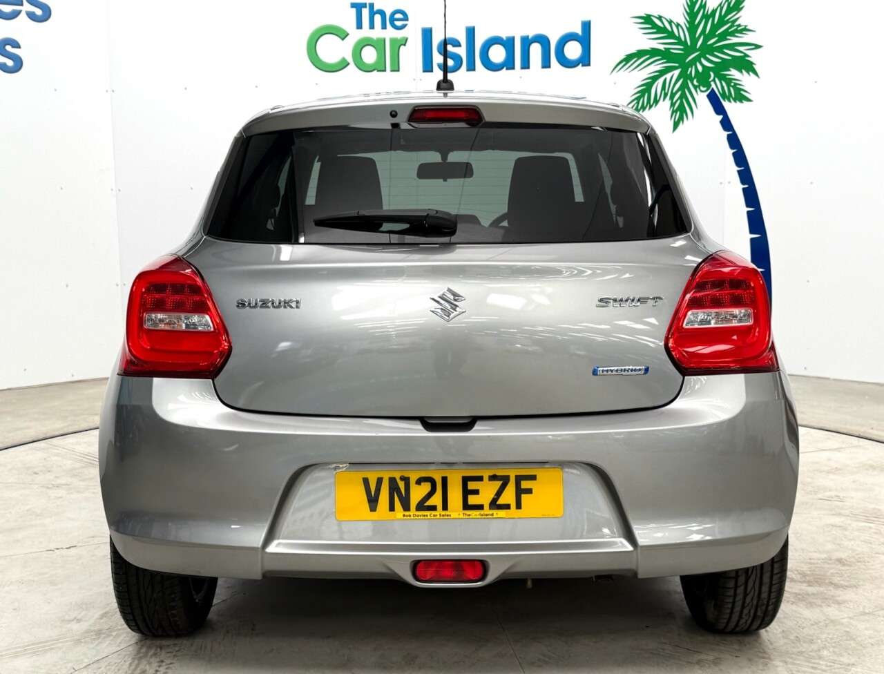 2021 SUZUKI SWIFT 2021 SUZUKI SWIFT