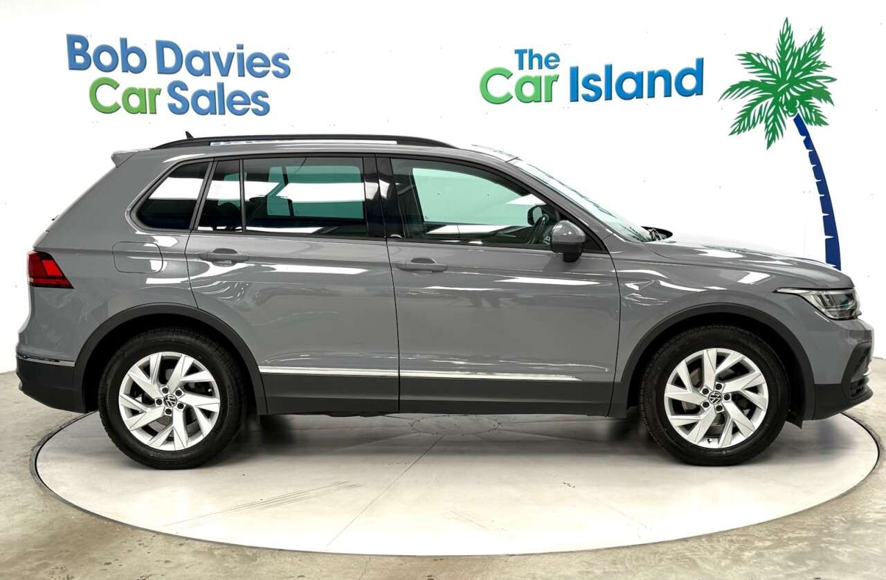 2021 VOLKSWAGEN TIGUAN 2021 VOLKSWAGEN TIGUAN