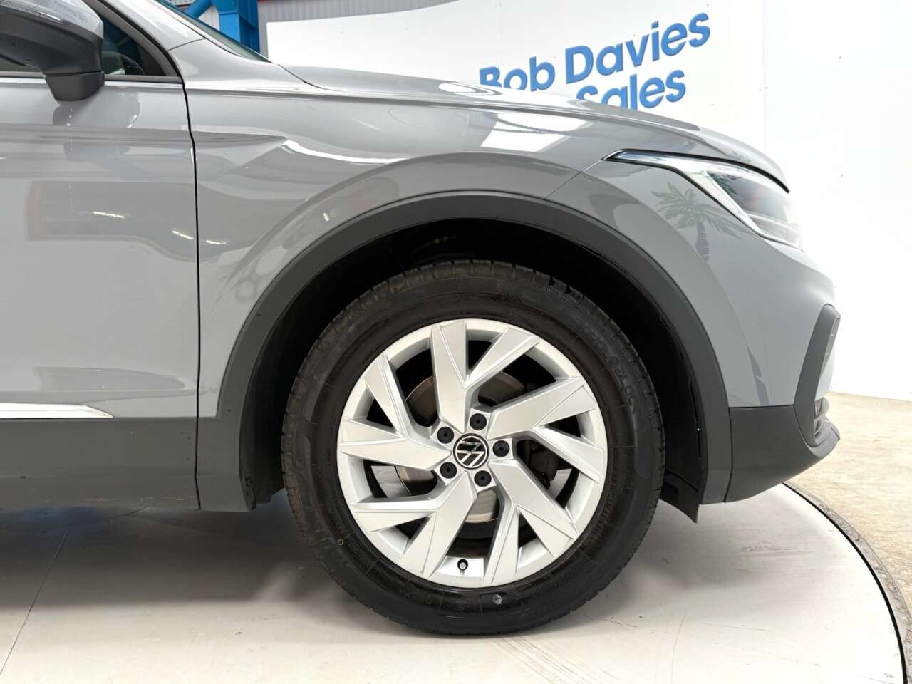 2021 VOLKSWAGEN TIGUAN 2021 VOLKSWAGEN TIGUAN