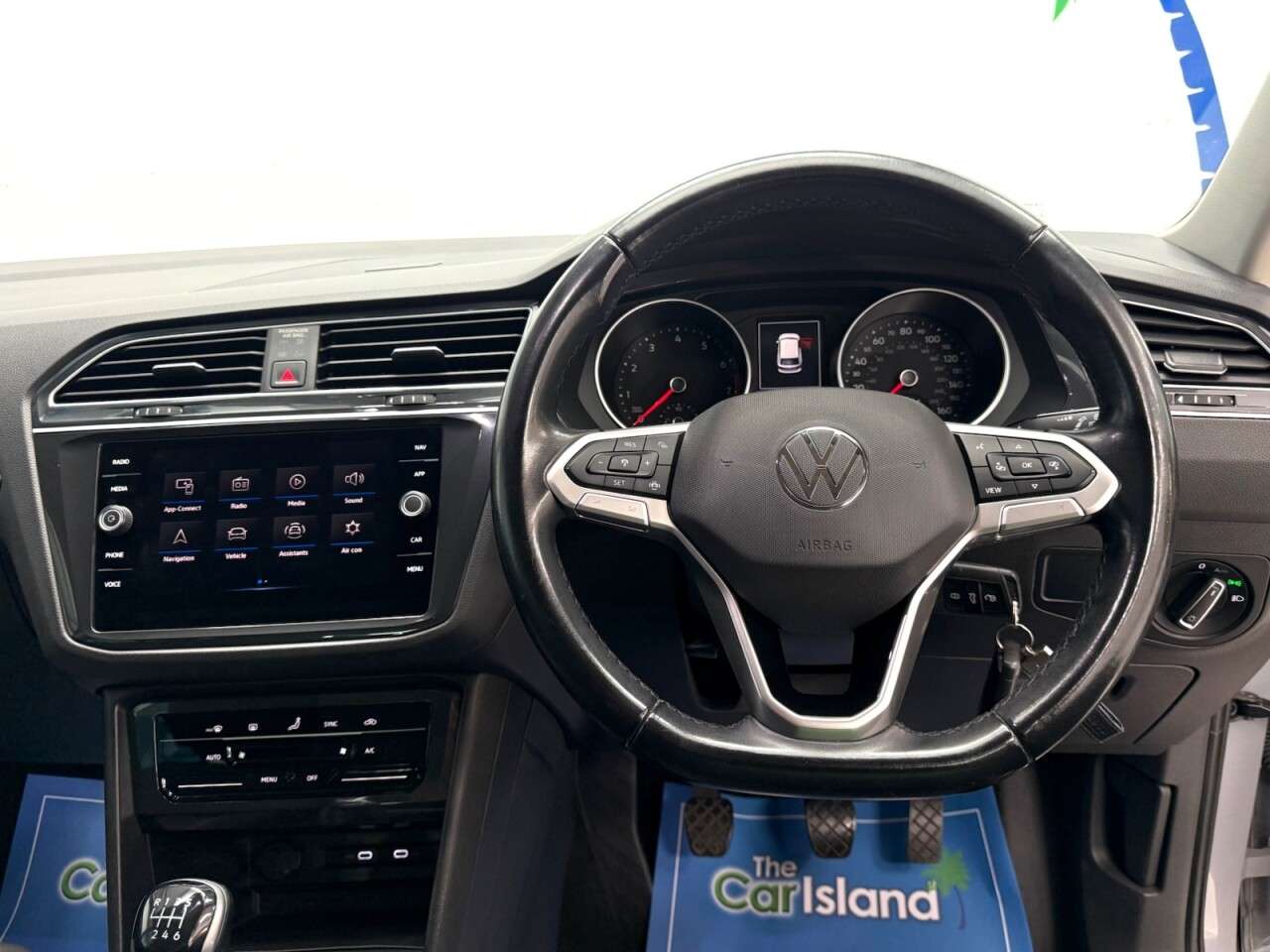 2021 VOLKSWAGEN TIGUAN 2021 VOLKSWAGEN TIGUAN