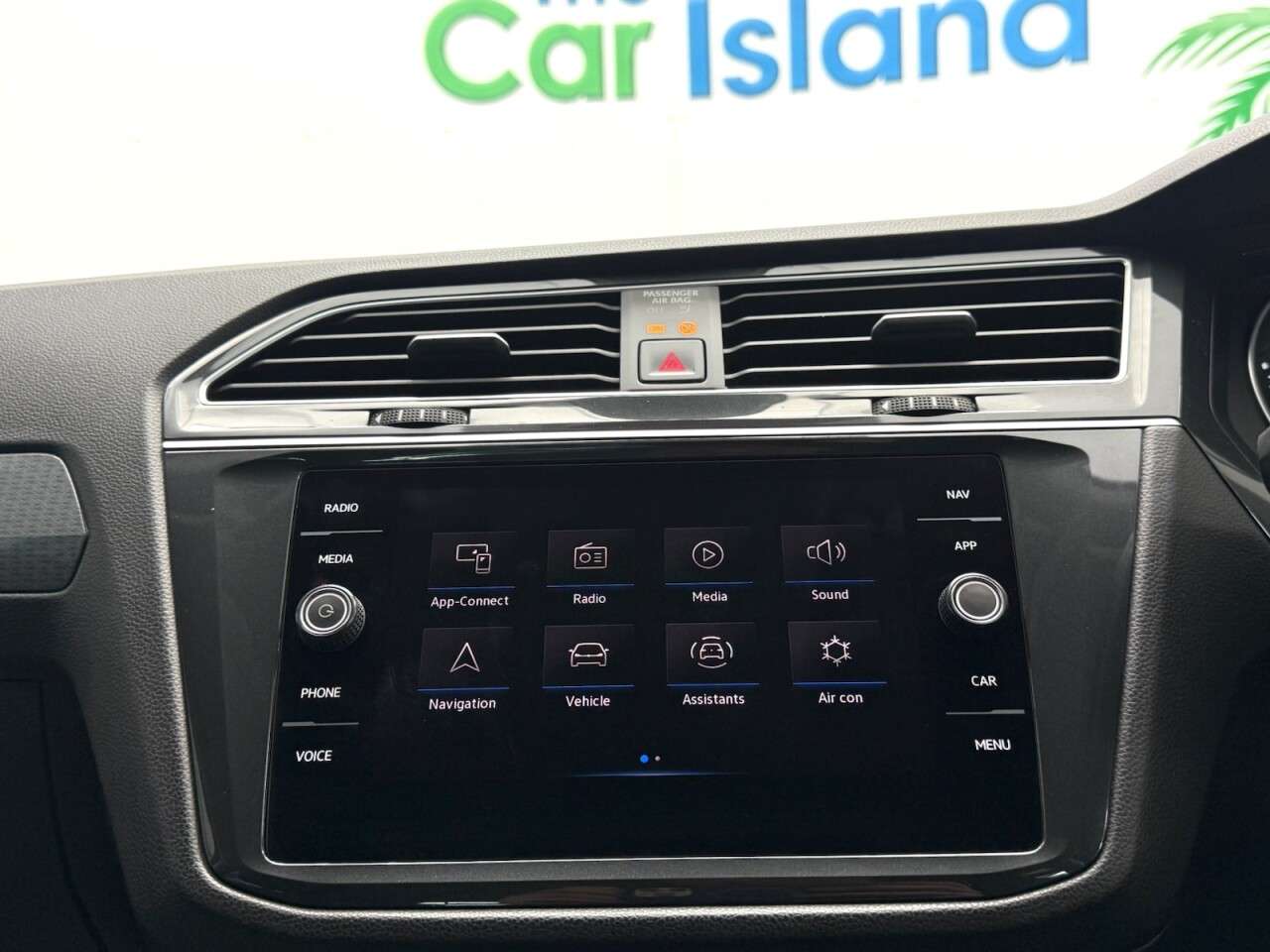 2021 VOLKSWAGEN TIGUAN 2021 VOLKSWAGEN TIGUAN