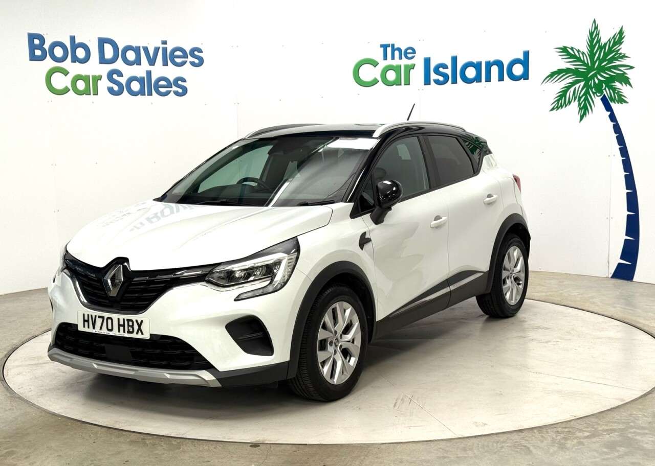 A 2020 RENAULT CAPTUR 1.0 TCe Iconic SUV 5dr Petrol Manual Euro 6 (s/s) (100 ps) Privacy Glass & A 2020 RENAULT CAPTUR 1.0 TCe Iconic SUV 5dr Petrol Manual Euro 6 (s/s) (100 ps) Privacy Glass &