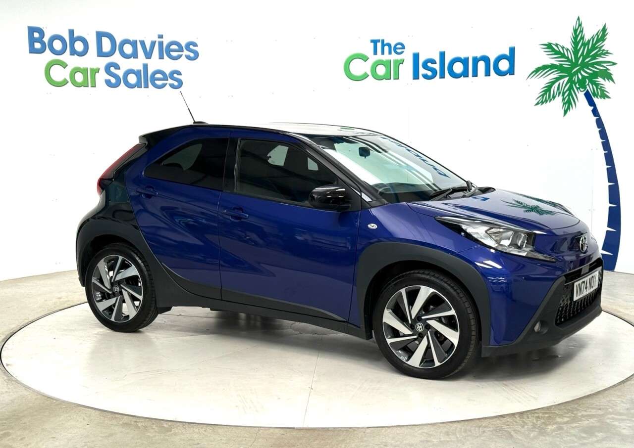 2024 TOYOTA AYGO X 2024 TOYOTA AYGO X