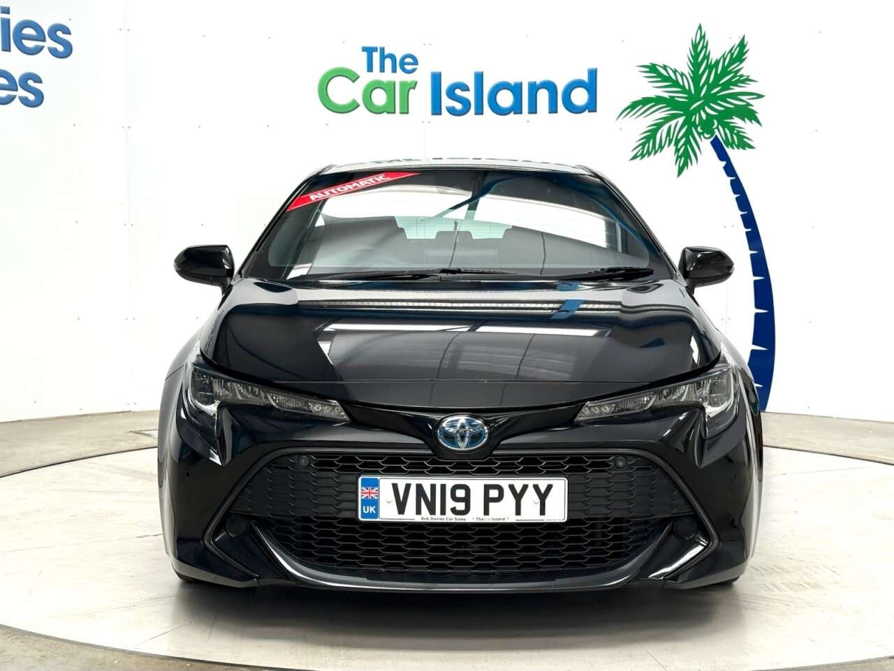 A 2019 TOYOTA COROLLA 1.8 VVT-h Icon Tech Hatchback 5dr Petrol Hybrid CVT Euro 6 (s/s) (122 ps) H A 2019 TOYOTA COROLLA 1.8 VVT-h Icon Tech Hatchback 5dr Petrol Hybrid CVT Euro 6 (s/s) (122 ps) H
