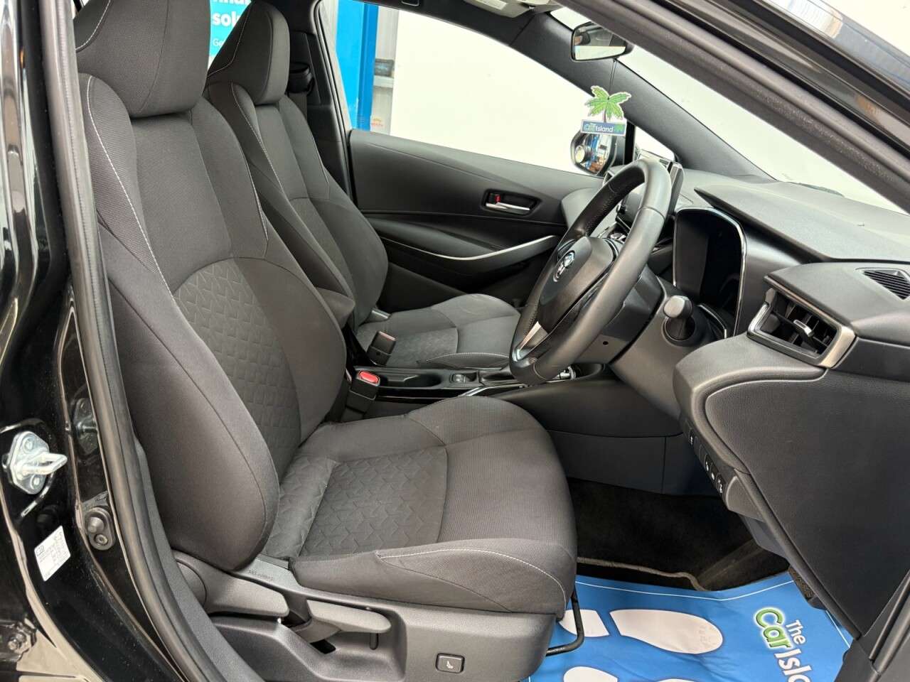 2019 TOYOTA COROLLA 2019 TOYOTA COROLLA