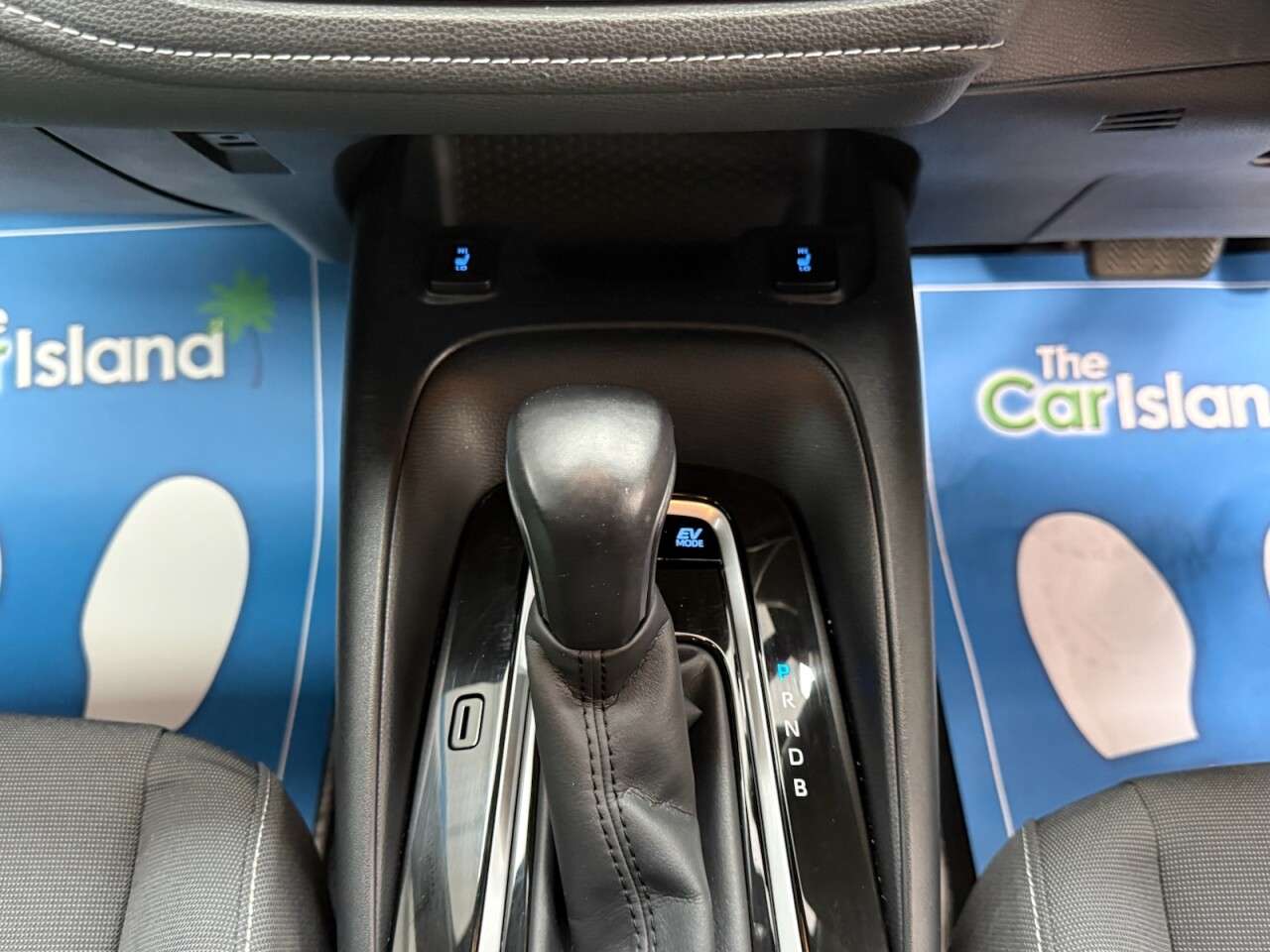 2019 TOYOTA COROLLA 2019 TOYOTA COROLLA