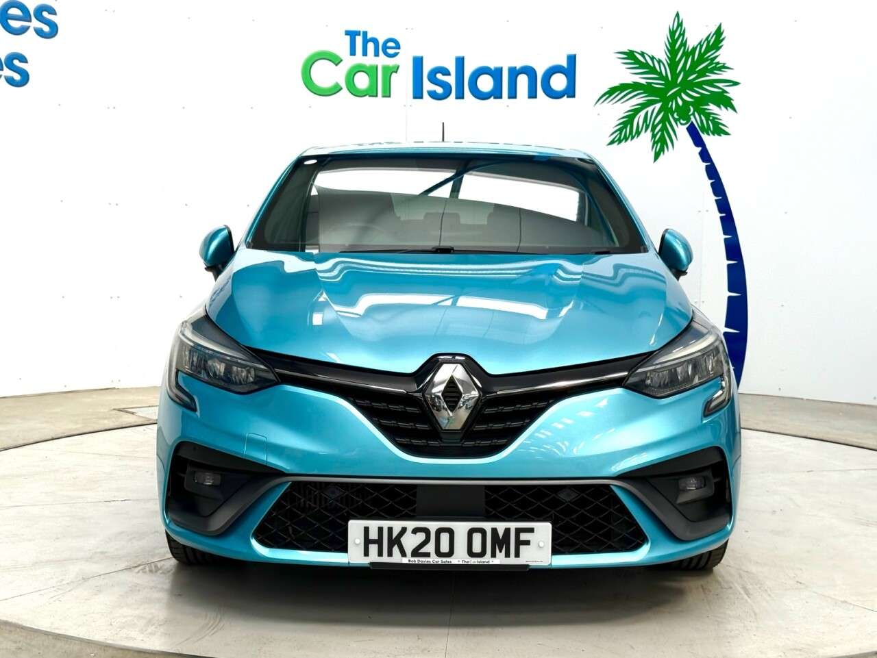 A 2020 RENAULT CLIO 1.0 TCe RS Line Hatchback 5dr Petrol Manual Euro 6 (s/s) (100 ps) Pivacy Gl A 2020 RENAULT CLIO 1.0 TCe RS Line Hatchback 5dr Petrol Manual Euro 6 (s/s) (100 ps) Pivacy Gl
