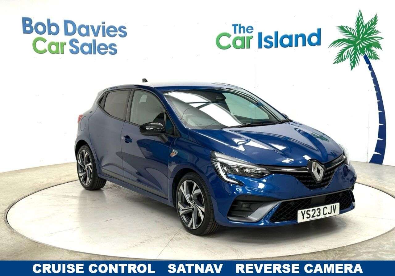A 2023 RENAULT CLIO 1.0 TCe RS Line Hatchback 5dr Petrol Manual Euro 6 (s/s) (90 ps) Parking Ca A 2023 RENAULT CLIO 1.0 TCe RS Line Hatchback 5dr Petrol Manual Euro 6 (s/s) (90 ps) Parking Ca
