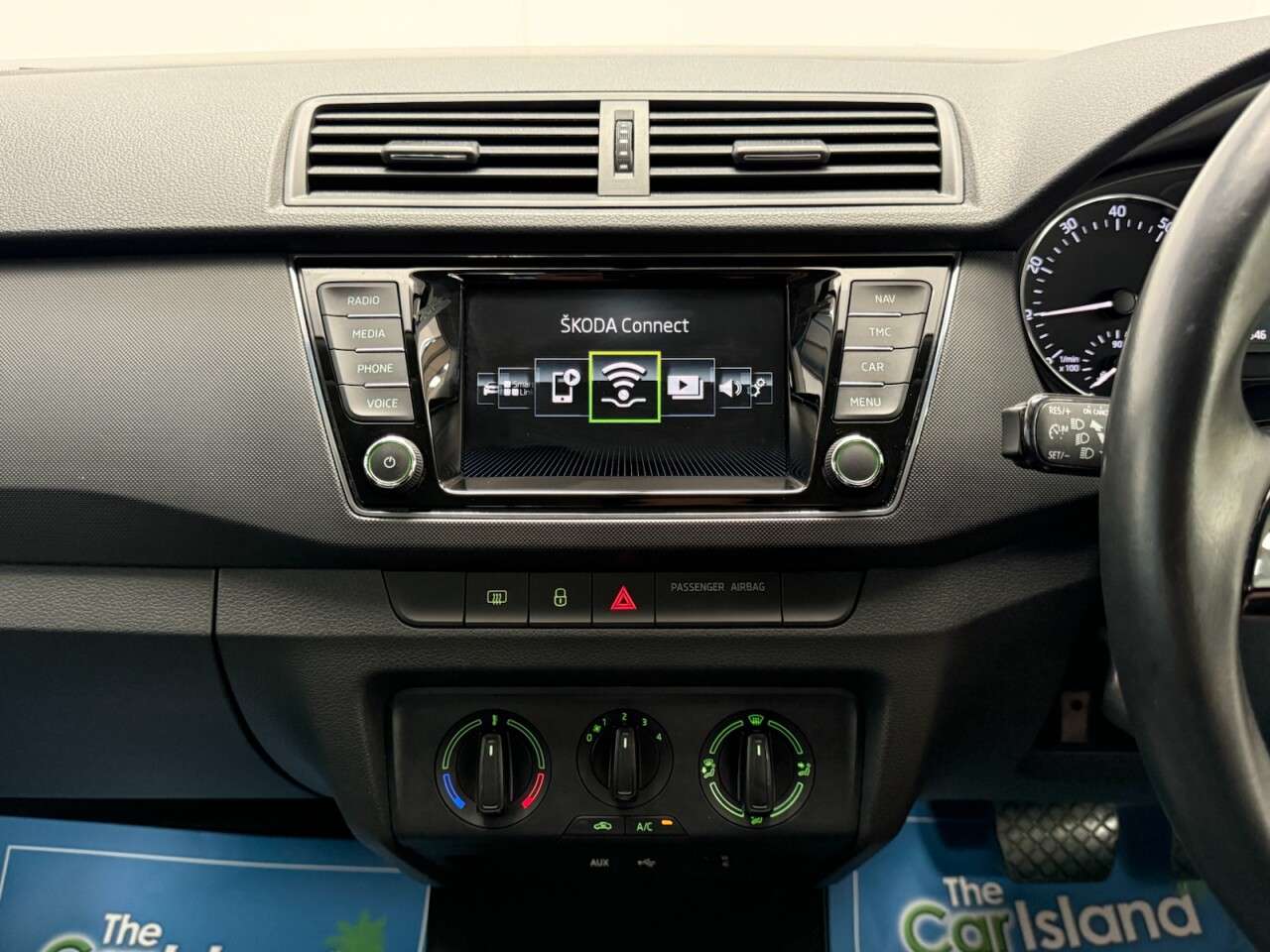 2018 SKODA FABIA 2018 SKODA FABIA