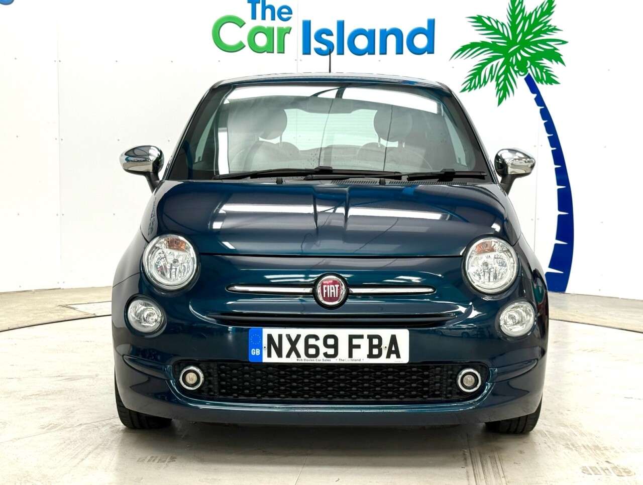 A 2019 FIAT 500 1.2 Pop Hatchback 3dr Petrol Dualogic Euro 6 (s/s) (69 bhp) Touchscreen Blu A 2019 FIAT 500 1.2 Pop Hatchback 3dr Petrol Dualogic Euro 6 (s/s) (69 bhp) Touchscreen Blu