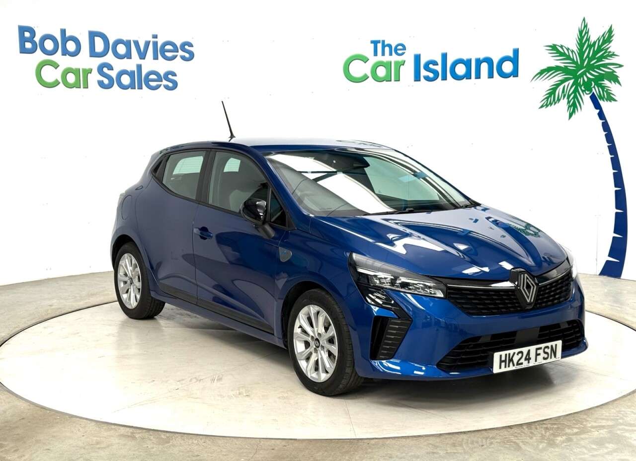 A 2024 RENAULT CLIO 1.6 E-TECH evolution Hatchback 5dr Petrol Hybrid Auto Euro 6 (s/s) (145 ps) A 2024 RENAULT CLIO 1.6 E-TECH evolution Hatchback 5dr Petrol Hybrid Auto Euro 6 (s/s) (145 ps)