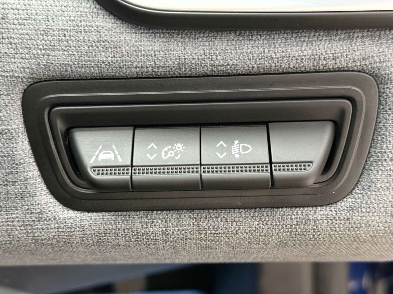 2024 RENAULT CLIO 2024 RENAULT CLIO