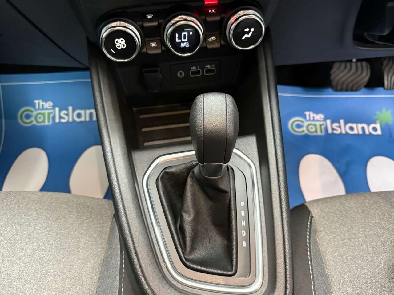 2024 RENAULT CLIO 2024 RENAULT CLIO