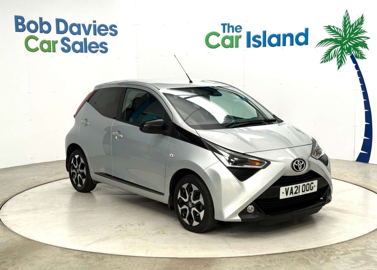 A 2021 TOYOTA AYGO 1.0 VVT-i x-trend Hatchback 5dr Petrol Manual Euro 6 (s/s) (71 ps) 6 Toyota A 2021 TOYOTA AYGO 1.0 VVT-i x-trend Hatchback 5dr Petrol Manual Euro 6 (s/s) (71 ps) 6 Toyota