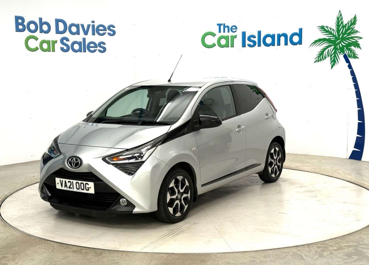 A 2021 TOYOTA AYGO 1.0 VVT-i x-trend Hatchback 5dr Petrol Manual Euro 6 (s/s) (71 ps) 6 Toyota A 2021 TOYOTA AYGO 1.0 VVT-i x-trend Hatchback 5dr Petrol Manual Euro 6 (s/s) (71 ps) 6 Toyota