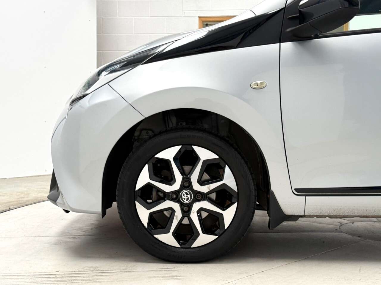 2021 TOYOTA AYGO 2021 TOYOTA AYGO