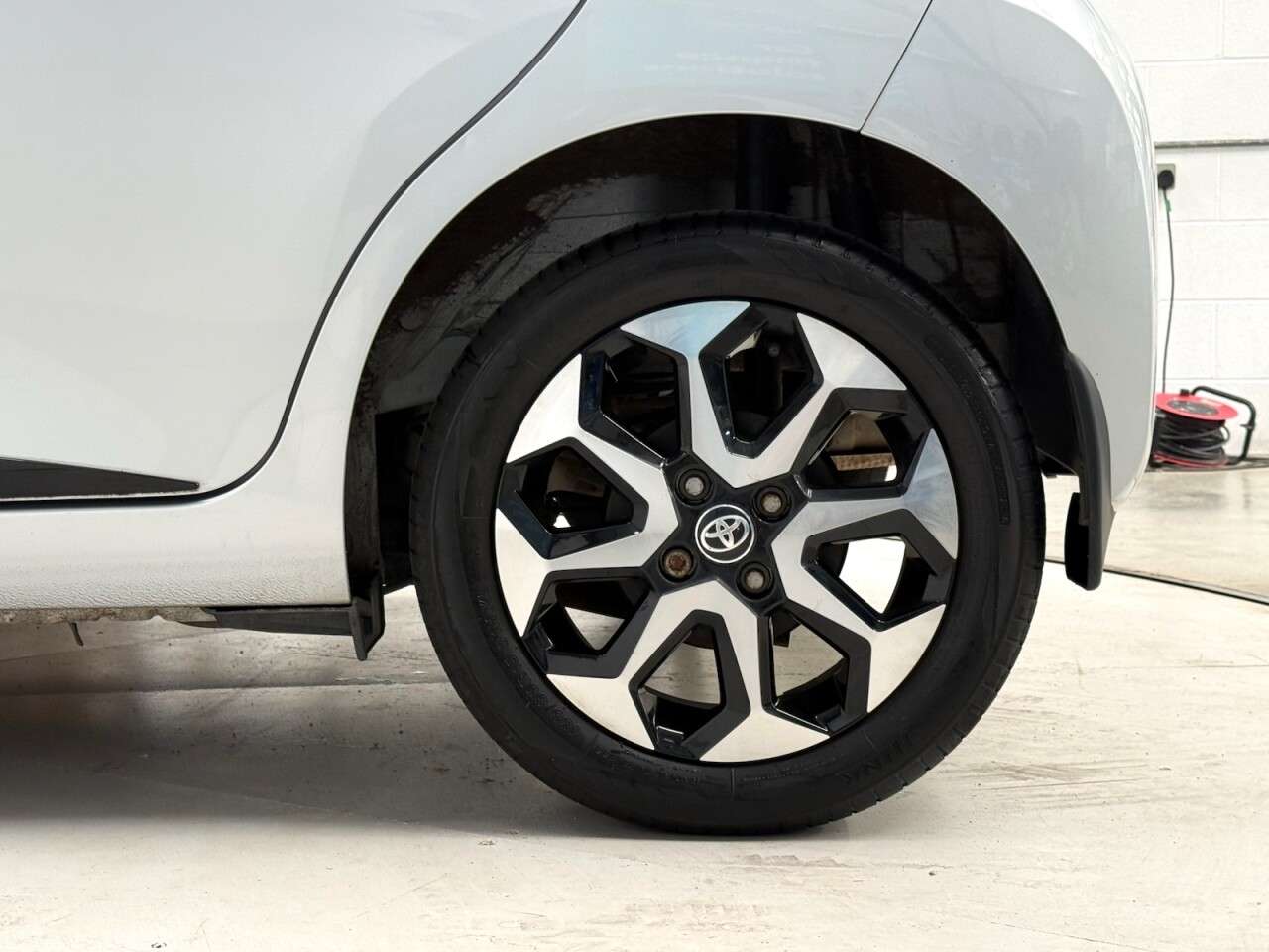 2021 TOYOTA AYGO 2021 TOYOTA AYGO